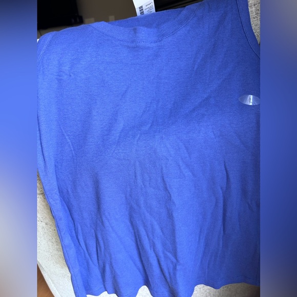 Maurice’s tank top size large - Picture 3 of 4